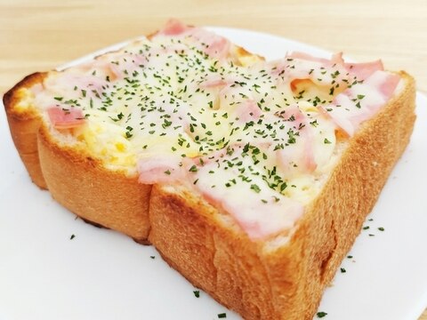 厚切り【グラタントースト】